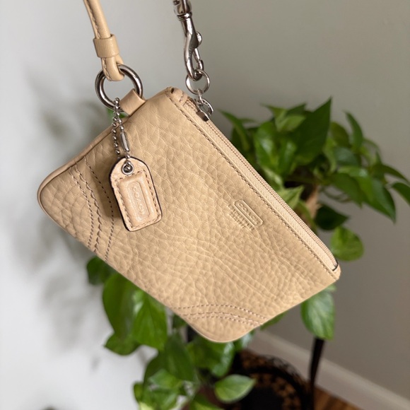 Coach Handbags - Coach Beige pebble Leather Wristlet